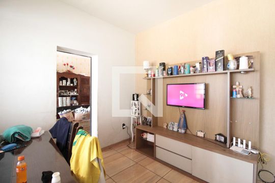 Sala de casa à venda com 3 quartos, 110m² em Universitário, Belo Horizonte
