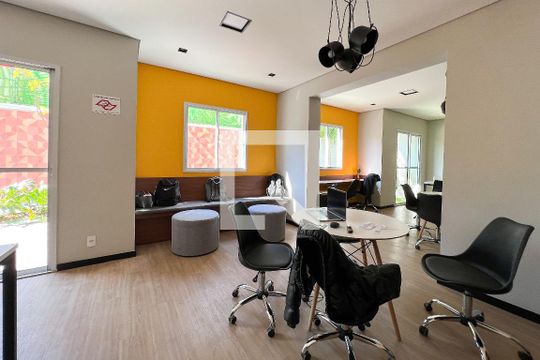 Área comum de kitnet/studio para alugar com 1 quarto, 25m² em Água Branca, São Paulo