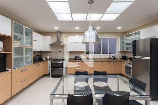 Cozinha de casa à venda com 3 quartos, 200m² em Tijuca, Rio de Janeiro