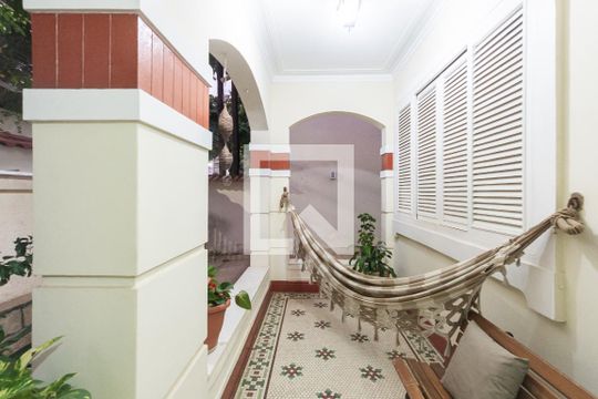 Varanda de casa à venda com 3 quartos, 200m² em Tijuca, Rio de Janeiro