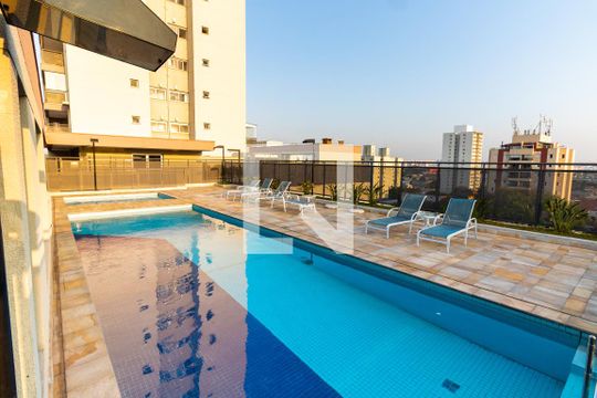 Área comum de apartamento para alugar com 2 quartos, 62m² em Vila Paiva, São Paulo