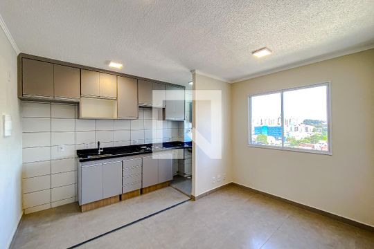 Sala de apartamento para alugar com 2 quartos, 38m² em Vila Independência, São Paulo