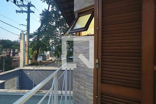 Suíte 1 - Sacada do Quarto 1 de casa à venda com 3 quartos, 230m² em Campestre, Santo André