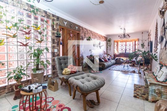 Sala de casa para alugar com 4 quartos, 326m² em Santana, São Paulo