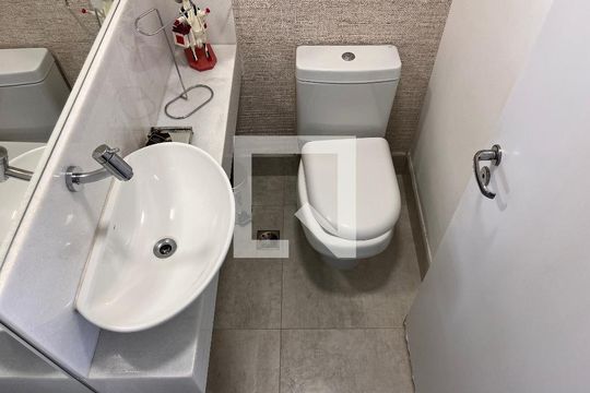 Lavabo de apartamento à venda com 2 quartos, 79m² em Vila Anastácio, São Paulo