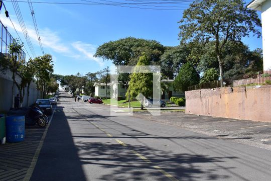 Área comum de apartamento para alugar com 2 quartos, 59m² em Pilarzinho, Curitiba
