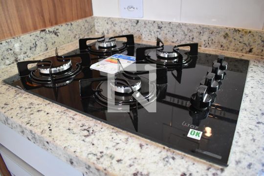 Cozinha de apartamento para alugar com 2 quartos, 59m² em Pilarzinho, Curitiba