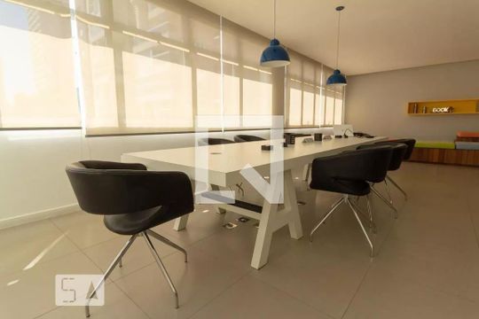 Sala de Reunião de kitnet/studio à venda com 0 quarto, 35m² em Itaim Bibi, São Paulo