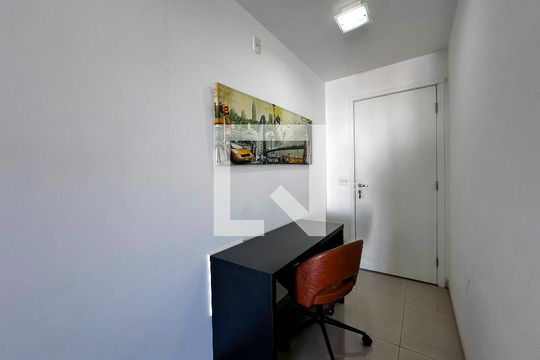 Espaço para Trabalho/Estudo de kitnet/studio à venda com 0 quarto, 35m² em Itaim Bibi, São Paulo