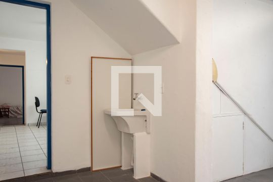Área de Serviço de casa de condomínio para alugar com 1 quarto, 25m² em Vila da Saúde, São Paulo