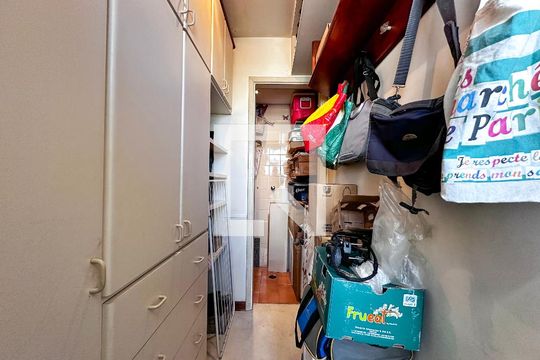 Quarto de Serviço de apartamento à venda com 2 quartos, 65m² em Nova Piraju, São Paulo