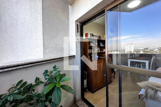 Sacada de apartamento à venda com 2 quartos, 65m² em Nova Piraju, São Paulo