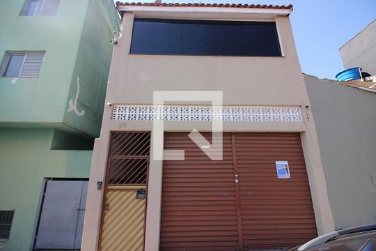 Fachada de casa para alugar com 2 quartos, 149m² em Ferrazópolis, São Bernardo do Campo