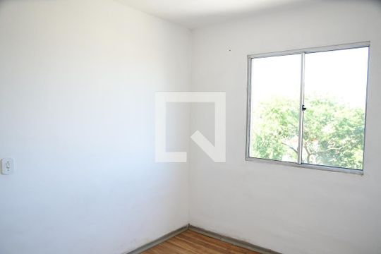 Quarto de apartamento para alugar com 2 quartos, 56m² em Centro, Cotia