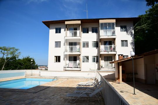Fachada de apartamento para alugar com 2 quartos, 56m² em Centro, Cotia