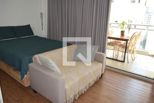 Sala/Quarto conjugados de kitnet/studio à venda com 1 quarto, 35m² em Sumarezinho, São Paulo