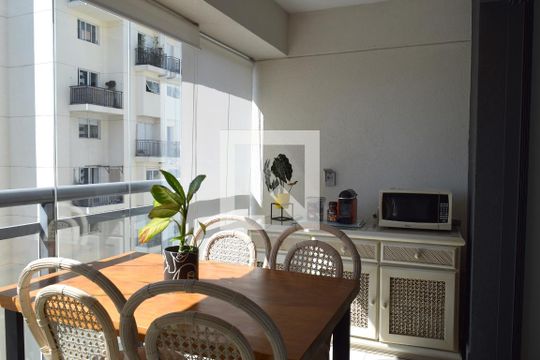 Varanda de kitnet/studio à venda com 1 quarto, 35m² em Sumarezinho, São Paulo
