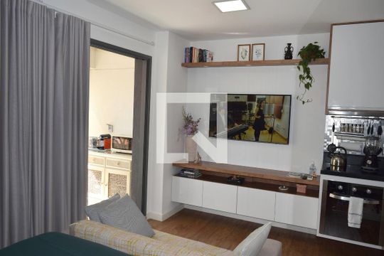 Kitnet/Studio à venda com 1 quarto, 35m² em Sumarezinho, São Paulo