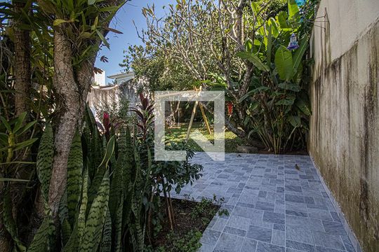 Área comum de casa à venda com 3 quartos, 87m² em Vila da Saúde, São Paulo