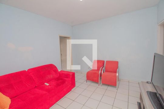 Sala de casa à venda com 3 quartos, 500m² em Jardim Porteira Grande, São Paulo