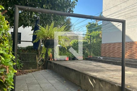 Área comum de apartamento para alugar com 3 quartos, 256m² em Jardim Raposo Tavares, São Paulo