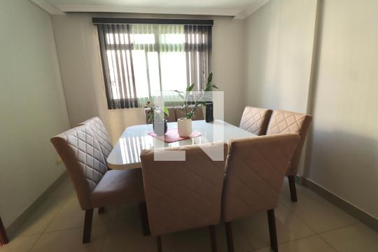 Sala de Jantar de apartamento para alugar com 4 quartos, 290m² em Setor Oeste, Goiânia