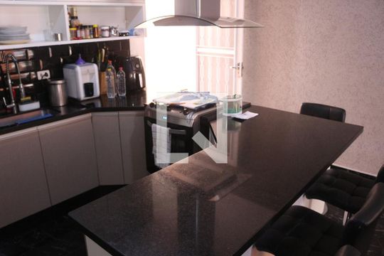 Cozinha de casa à venda com 2 quartos, 129m² em Jardim Sao Caetano, São Caetano do Sul
