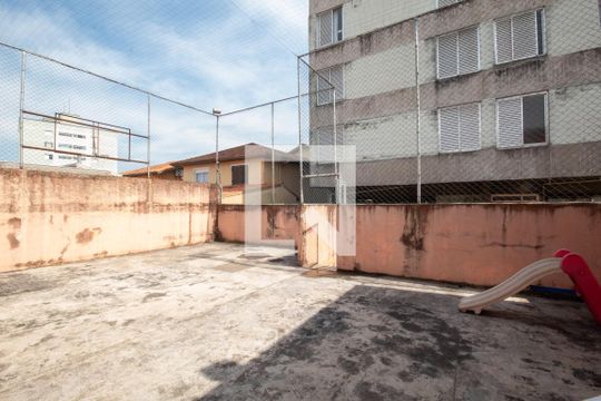 Área comum de apartamento para alugar com 2 quartos, 70m² em Vila Osasco, Osasco
