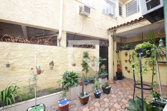 Vista do Quarto 1 de apartamento à venda com 2 quartos, 100m² em Irajá, Rio de Janeiro