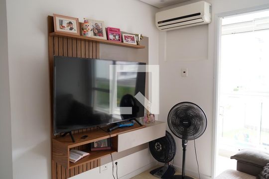 Sala de apartamento para alugar com 2 quartos, 64m² em Camorim, Rio de Janeiro