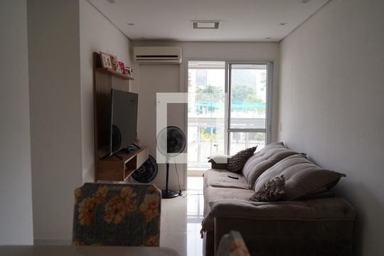 Apartamento para alugar com 2 quartos, 64m² em Camorim, Rio de Janeiro