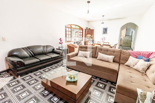 Casa à venda com 3 quartos, 279m² em Vila Curuca, Santo André