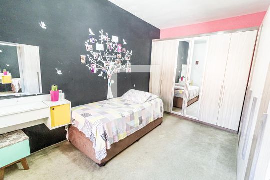 Quarto 1 de casa à venda com 3 quartos, 279m² em Vila Curuca, Santo André