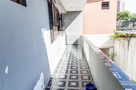 Corredor de casa à venda com 3 quartos, 279m² em Vila Curuca, Santo André