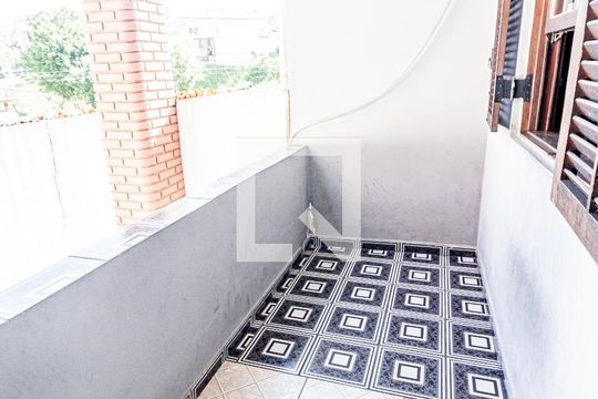 Corredor de casa para alugar com 3 quartos, 279m² em Vila Curuca, Santo André