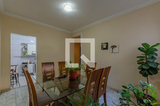 Sala de Jantar de casa para alugar com 3 quartos, 800m² em Europa, Belo Horizonte