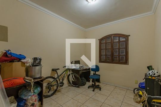 Sala de Estar de casa para alugar com 3 quartos, 800m² em Europa, Belo Horizonte