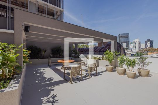 Área comum de kitnet/studio à venda com 1 quarto, 24m² em Pinheiros, São Paulo