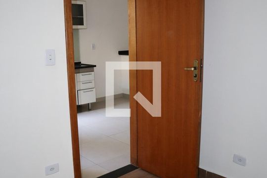 Quarto de apartamento para alugar com 1 quarto, 48m² em Vila Medeiros, São Paulo
