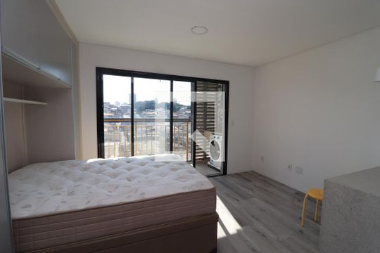 Studio de kitnet/studio à venda com 0 quarto, 28m² em Vila Carrão, São Paulo
