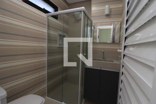 Banheiro de kitnet/studio à venda com 0 quarto, 28m² em Vila Carrão, São Paulo