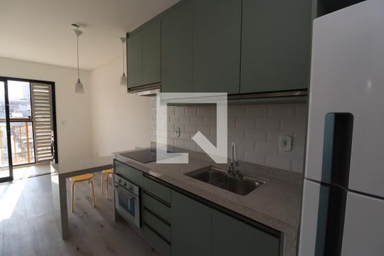Cozinha de kitnet/studio à venda com 0 quarto, 28m² em Vila Carrão, São Paulo