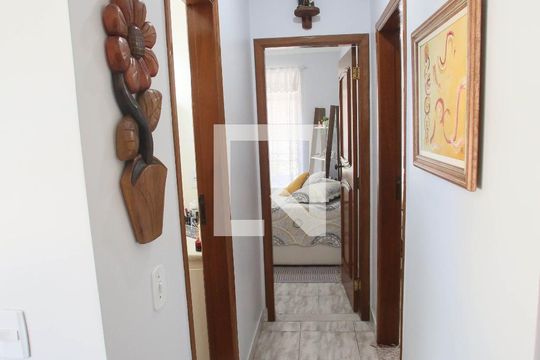 Corredor de apartamento à venda com 2 quartos, 85m² em Taquara, Rio de Janeiro