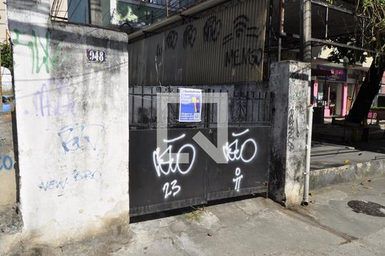Fachada de casa à venda com 2 quartos, 87m² em Engenho Novo, Rio de Janeiro
