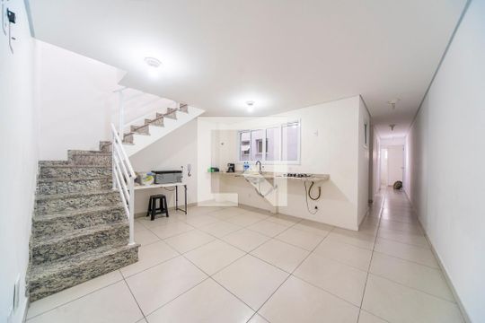 Apartamento para alugar com 2 quartos, 110m² em Vila Pires, Santo André