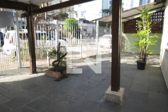 Garagem de casa à venda com 2 quartos, 236m² em Nossa Senhora do Ó, São Paulo