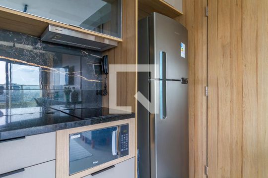 Sala/Cozinha de apartamento para alugar com 1 quarto, 48m² em Pinheiros, São Paulo