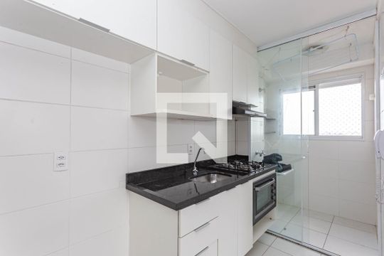 Cozinha de apartamento à venda com 2 quartos, 42m² em Parque Bristol, São Paulo
