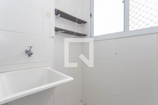 Area de Serviços de apartamento à venda com 2 quartos, 42m² em Parque Bristol, São Paulo