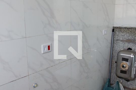 Cozinha de casa para alugar com 1 quarto, 40m² em Bela Vista, Osasco